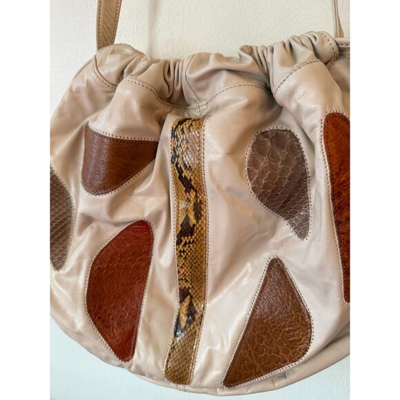 1980s Exotic Patchwork Leather Drawstring Shoulder Bag - Picture 4 of 9